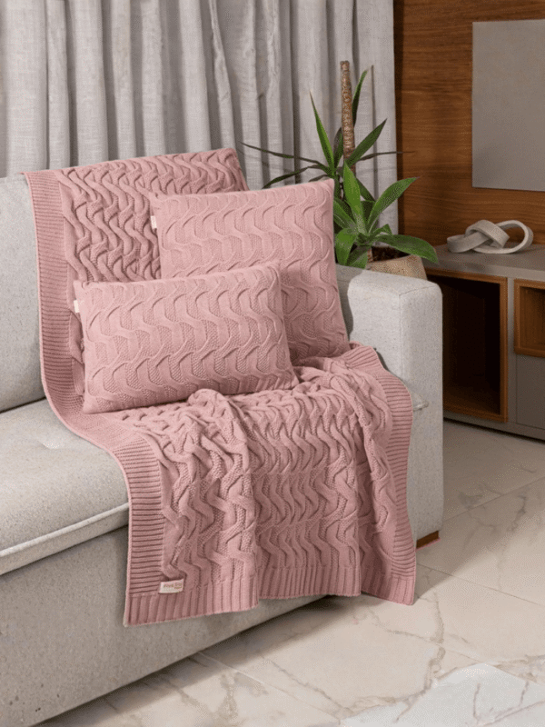 Kit Manta Sofa Quarto Sala Cama Decorativa Tricô + 2 Capas de Almofada Modelo Maldivas