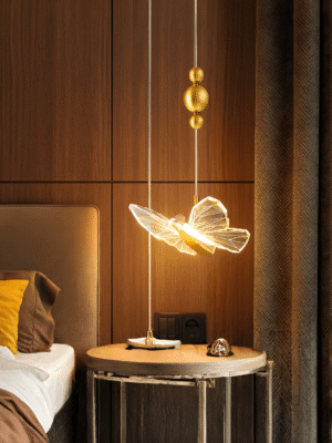 Luminária Pendente Lustre Borboleta de Luxo Cristal Dourada Moderna 3 Tons de Luz Bivolt